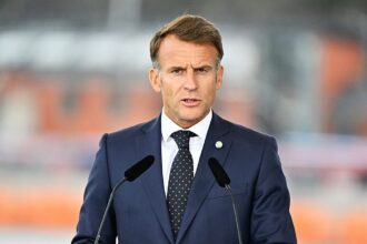 Macron to visit Bayeux Tapestry exhibition in London and meet Burnham
