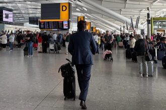 UK flights disrupted after second air traffic control glitch in month