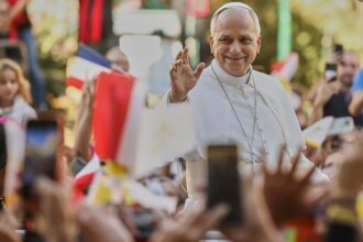 Pope Leo XIV draws huge crowds in Paris as 600,000 await Mass