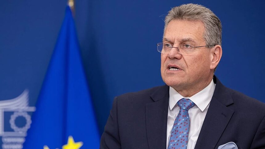 Brussels will not mediate between US and Canada, EU trade chief says
