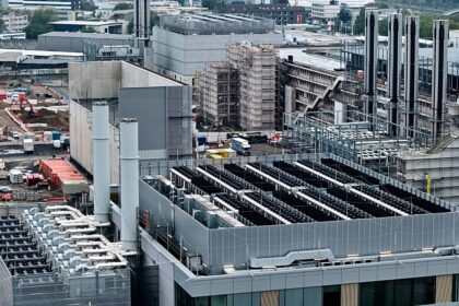 EU moves to curb data centre energy and water use