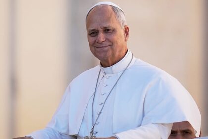Day devoted to the Pope in French Catholic schools sparks controversy