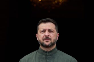 Zelenskyy warns ‘Russian airspace will effectively be closing’