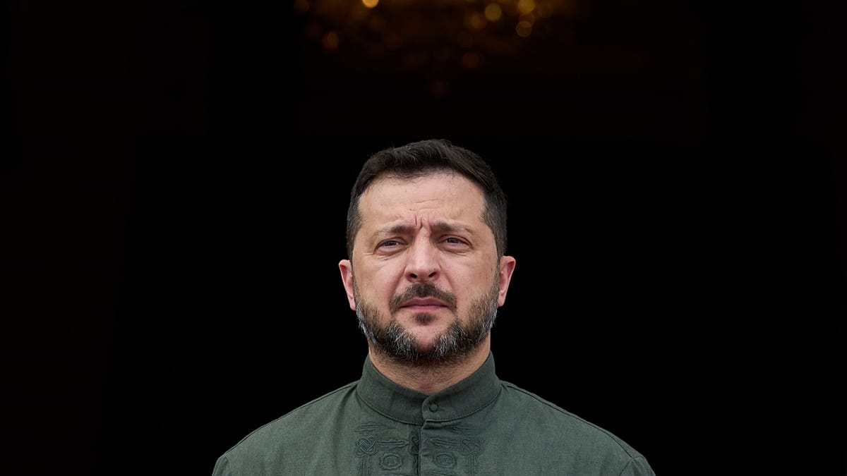 Zelenskyy warns ‘Russian airspace will effectively be closing’