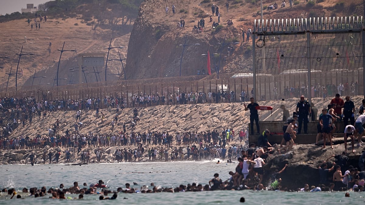 Spain to check claim officials blamed Morocco for Ceuta migrant influx