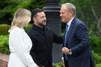 Zelenskyy launches ‘Carpathian Eight’ alliance to boost investment