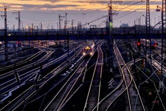 European Commission proposes an EU preference in public contracts