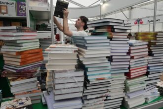 Latvia bans Russian and Belarusian books