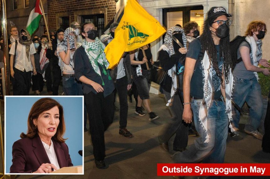 Hochul announces M for boosted synagogue security ahead of Jewish High Holidays