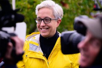 Blue state creates six-figure role for trans inmate services amid budget shortfalls