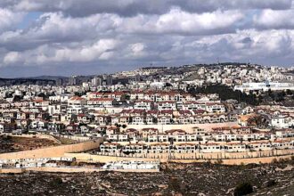 Britain’s dramatic crackdown on Israeli settlements sparks fierce response as US blowback looms