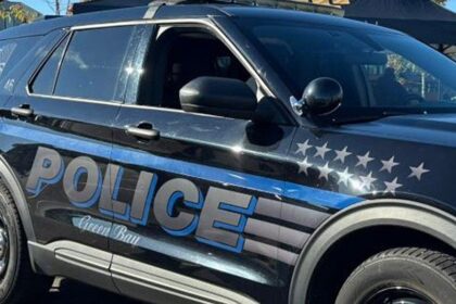 Four Wisconsin cops injured after suspected drunk driver barrels toward crowd, sparks police chase