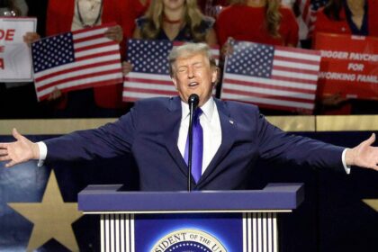 Vulnerable House Republicans embrace Trump as GOP bets on defying midterm history
