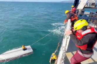 Alaska teen rescued after 3 days in frigid waters reveals tragic end for 2 family members