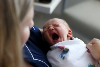 Massachusetts’ plan to offer postpartum screening home visits sparks online debate