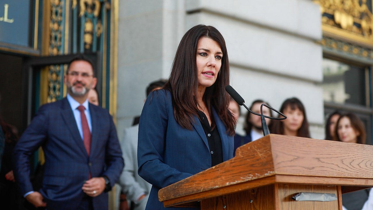 Former news anchor working for California Democrat arrested by immigration authorities at Las Vegas airport