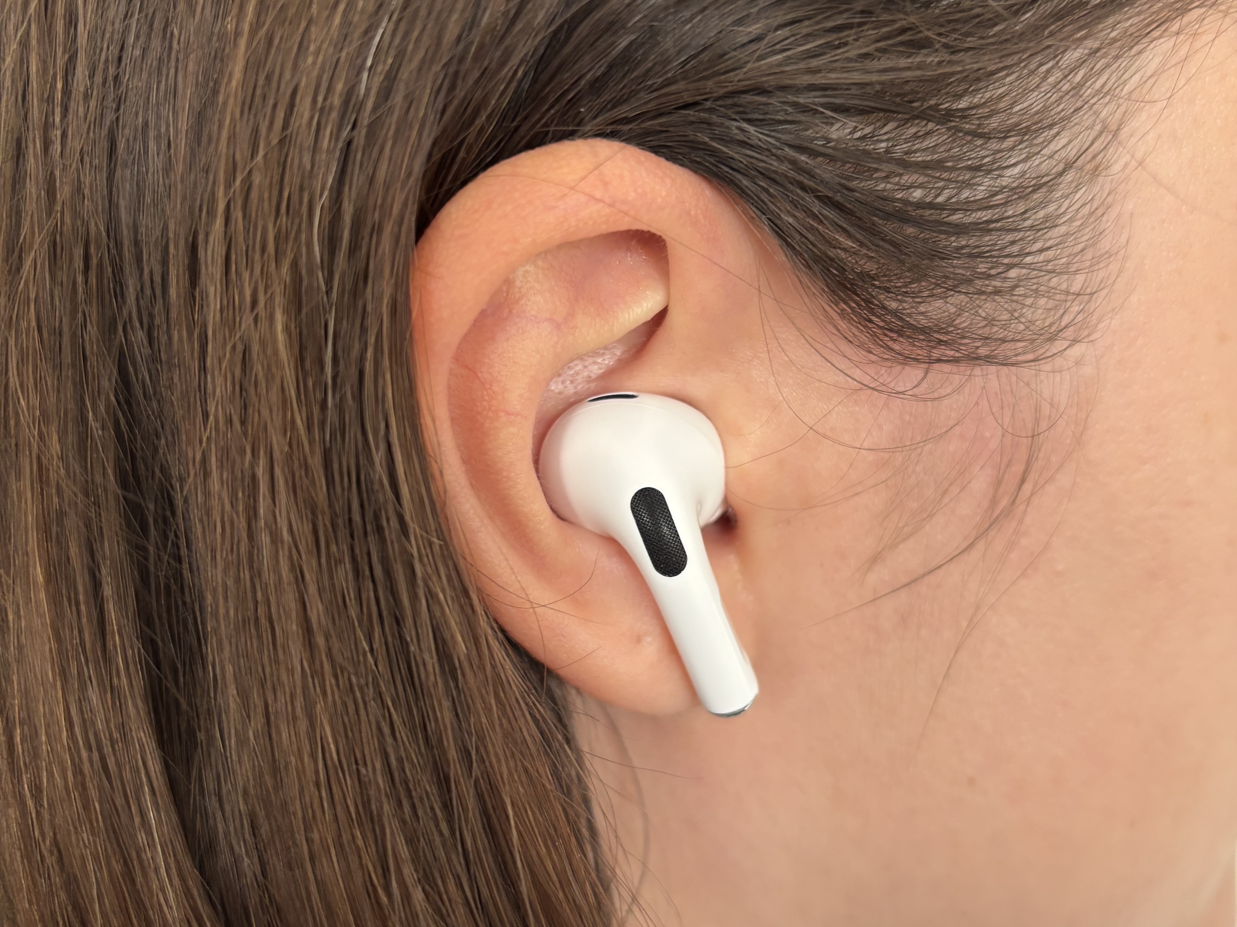Are Your Earbuds Damaging Your Ears? Look Out for These Warning Signs Are Your Earbuds Damaging Your Ears? Look Out for These Warning Signs
