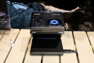 I Went Eyes-On With the Aurzen Zip Pro Foldable, Portable Projector. It’s Ready to Shine Your Entertainment Anywhere