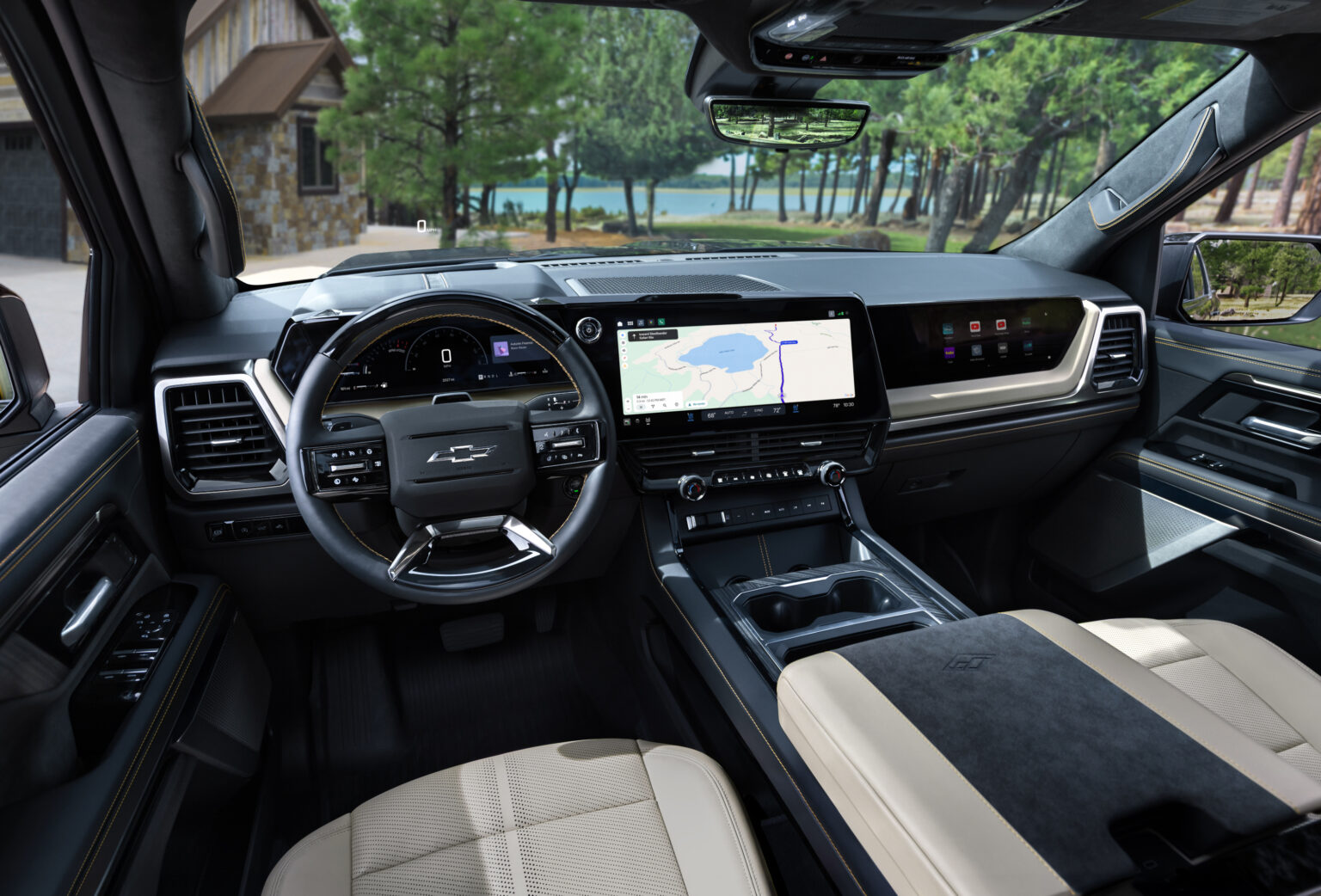 GM’s New Software Plays Nice With Apple CarPlay, Android Auto