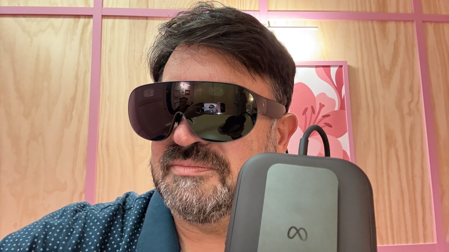 I Wore Meta’s New ,299 VR Glasses: A Tiny Quest, or Vision Pro to Go?