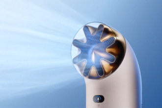 Dyson’s Huge Pipe-like Air Purifier Moves Like a Dune Sandworm and Blows Air Across the Room 