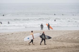 NYC beaches, pools close for year — but new bill could extend season by a month