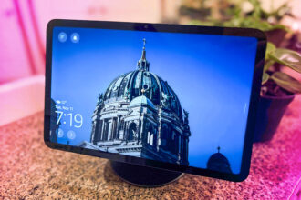 Apple’s Long-Rumored Home Hub Smart Display Might Arrive in October