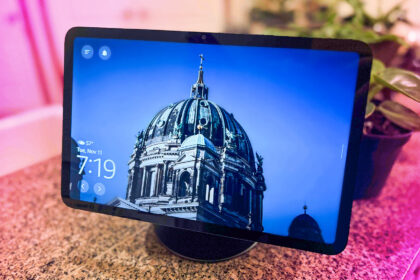 Apple’s Long-Rumored Home Hub Smart Display Might Arrive in October