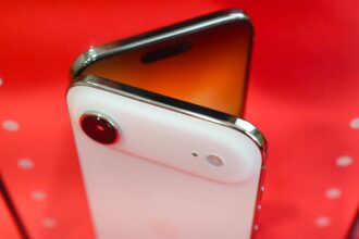 The iPhone Air 2 Wasn’t Announced. Here’s Why That’s Bad for Apple Buyers