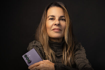 Samsung Goes to Couples Therapy to Unpack iPhone-to-Android Tension
