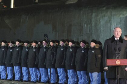 Russia’s quieter nuclear submarines threaten NATO, former commander warns